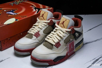 Hyperoad AIR JORDAN 4 1212